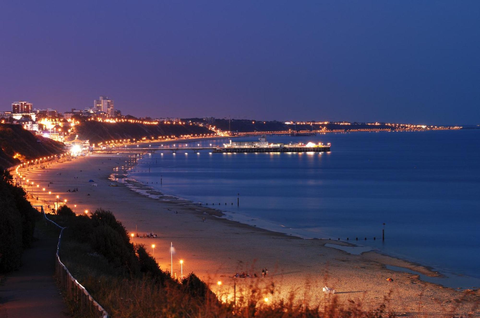 Cosy Bee And Apartment Bournemouth Exterior foto
