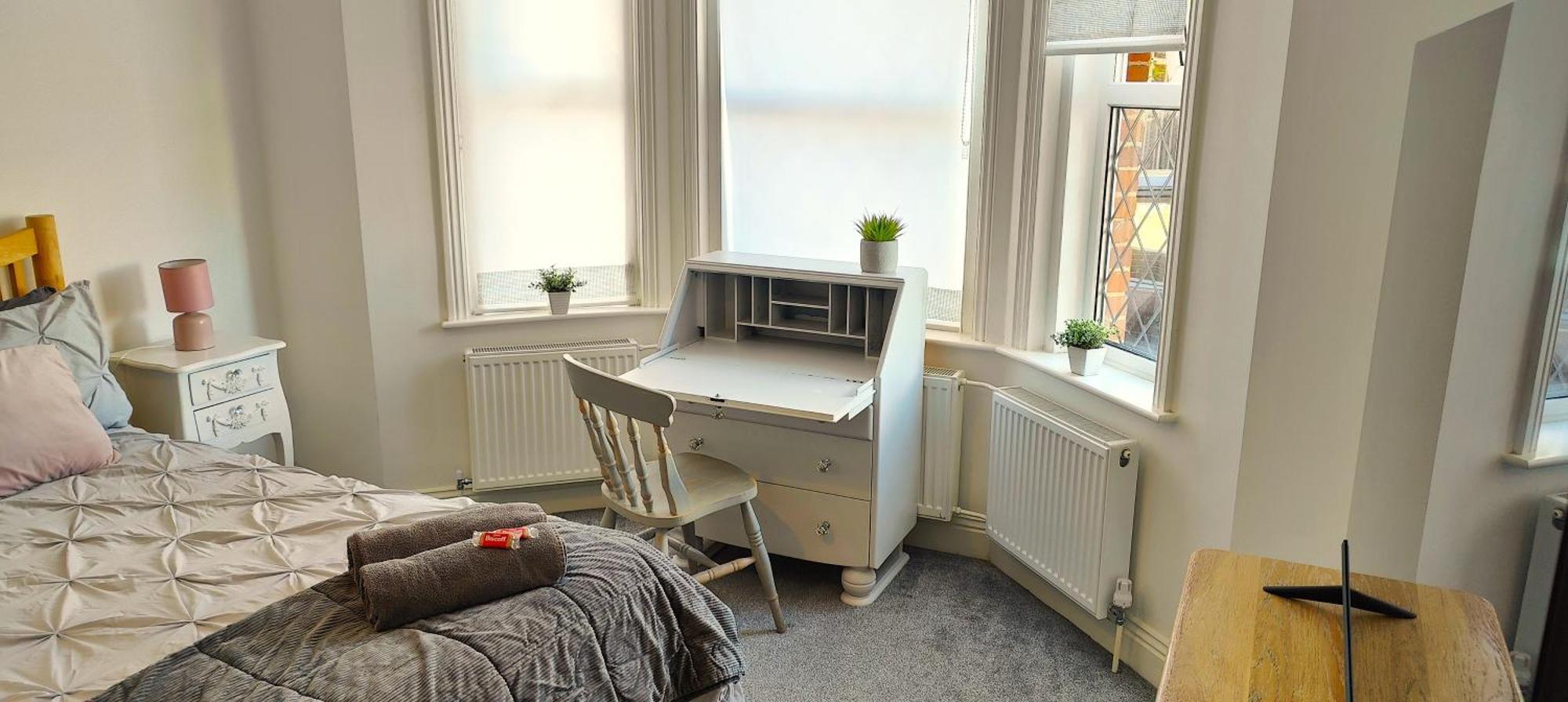 Cosy Bee And Apartment Bournemouth Exterior foto