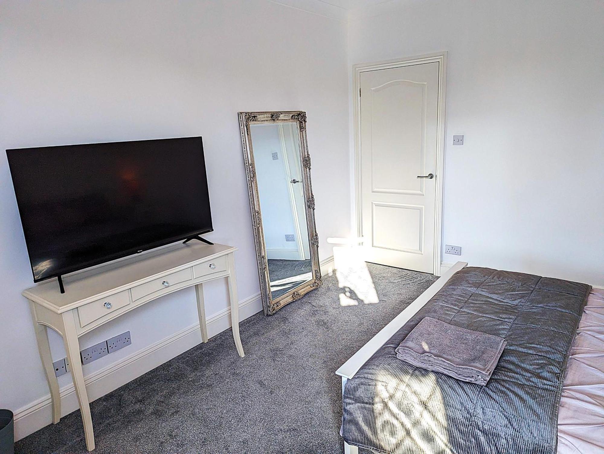 Cosy Bee And Apartment Bournemouth Exterior foto