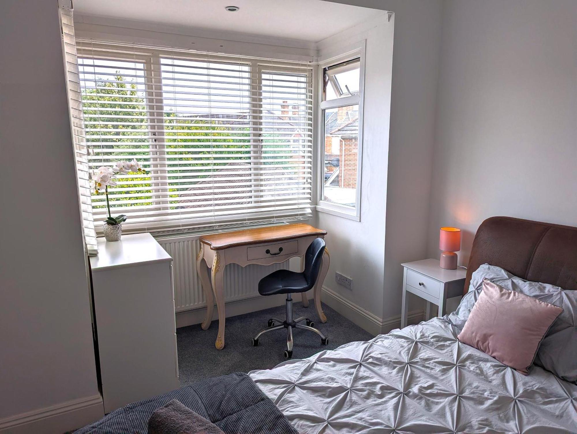 Cosy Bee And Apartment Bournemouth Exterior foto